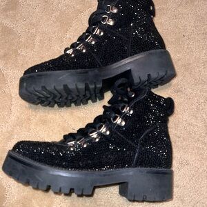 Steve Madden Black Sparkle Lace-Up Platform Boots 6